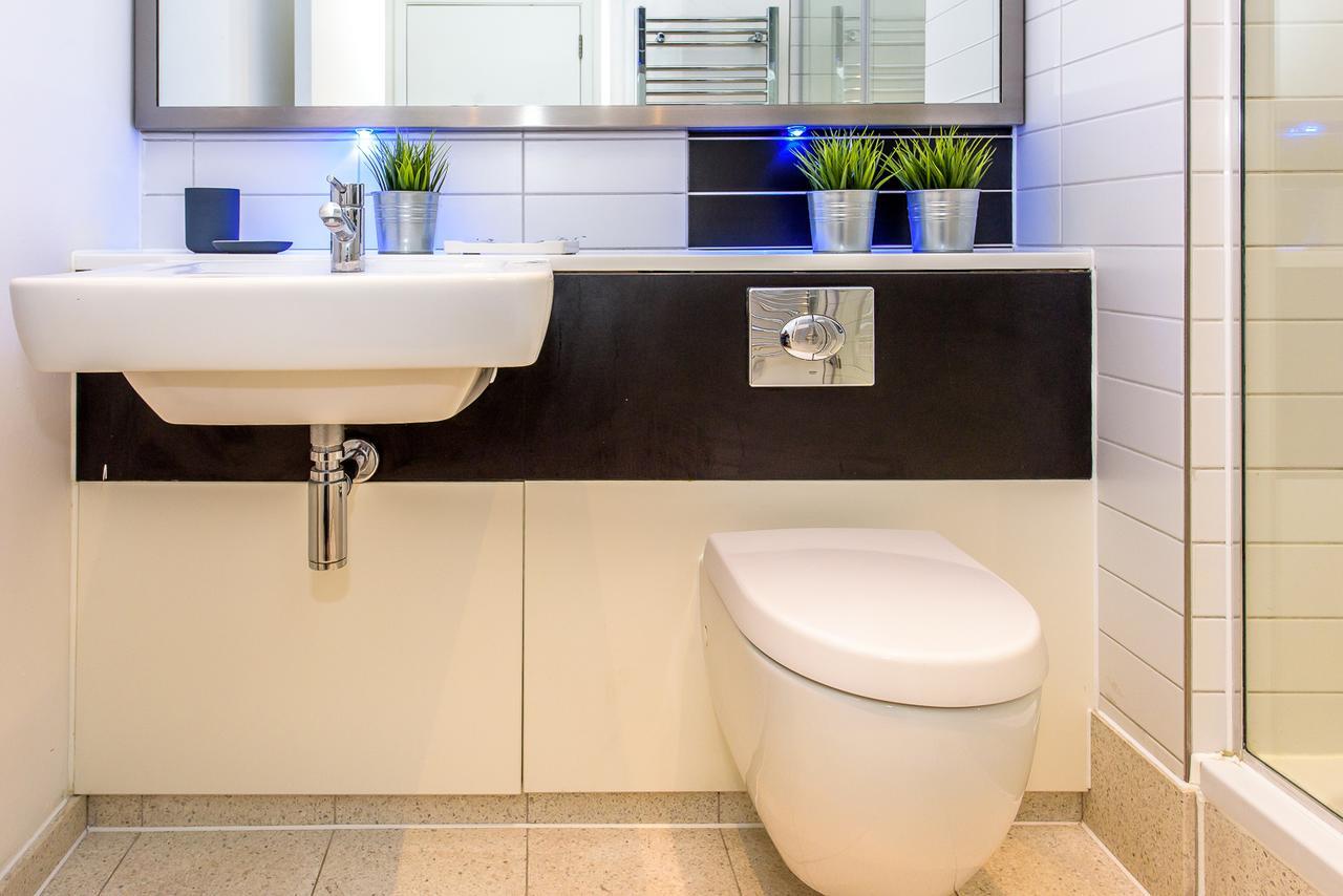 Approved Serviced Apartments Skyline Манчестър Екстериор снимка