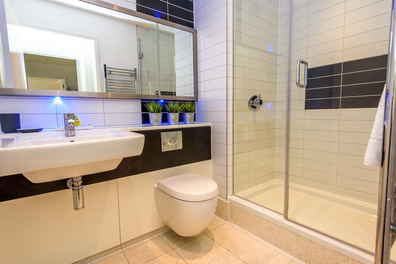 Approved Serviced Apartments Skyline Манчестър Екстериор снимка