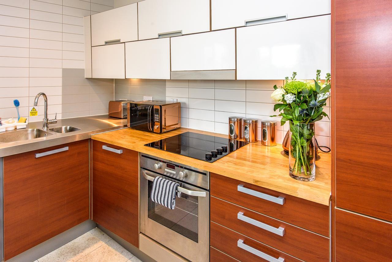 Approved Serviced Apartments Skyline Манчестър Екстериор снимка