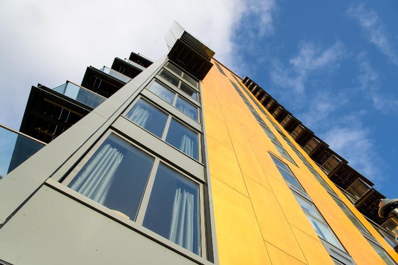 Approved Serviced Apartments Skyline Манчестър Екстериор снимка