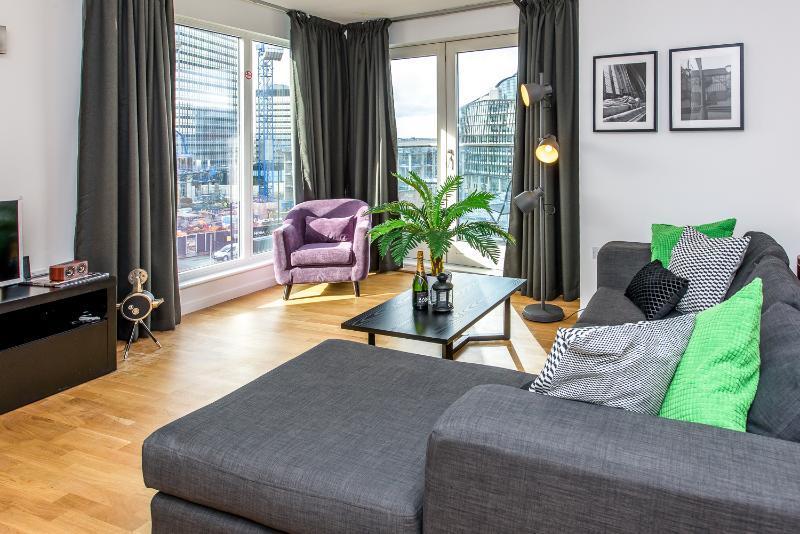 Approved Serviced Apartments Skyline Манчестър Екстериор снимка