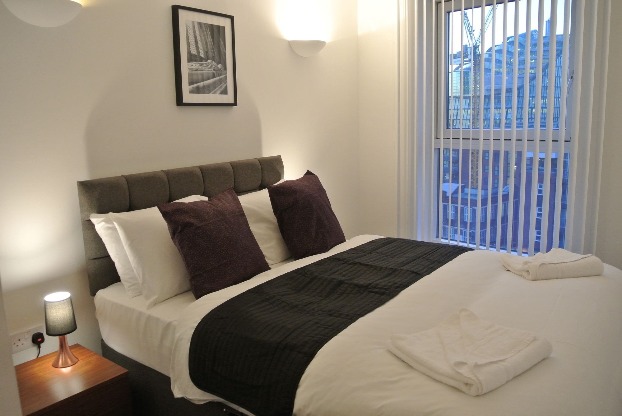Approved Serviced Apartments Skyline Манчестър Екстериор снимка